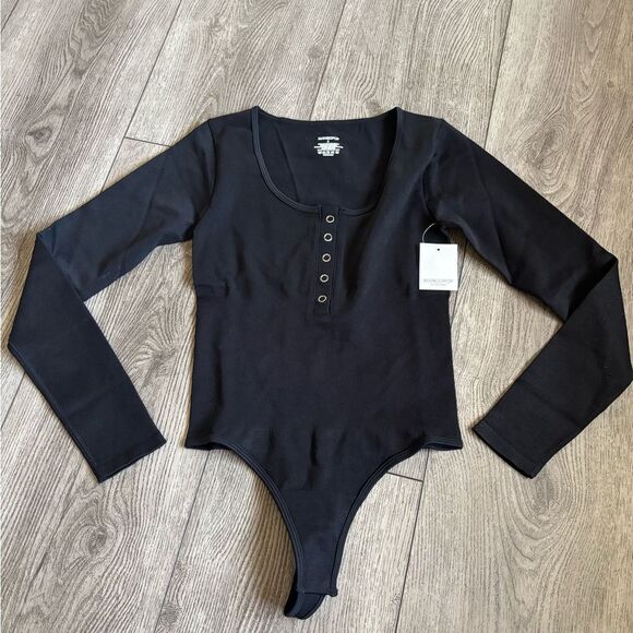 Mango pop Black Long Sleeve Bodysuit - Picture 1 of 3